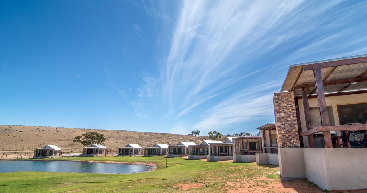 Letsatsi Lodge Vanrhynsdorp Eksteriør billede