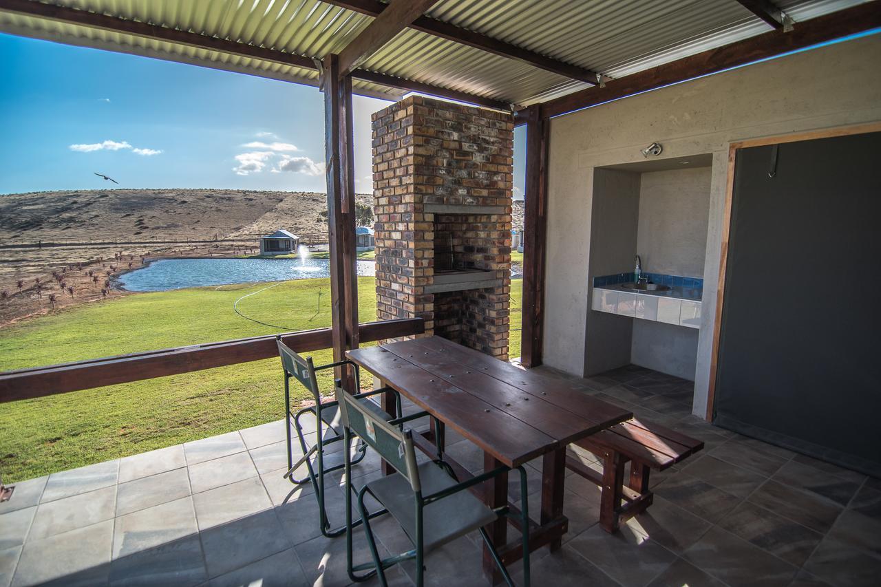 Letsatsi Lodge Vanrhynsdorp Eksteriør billede
