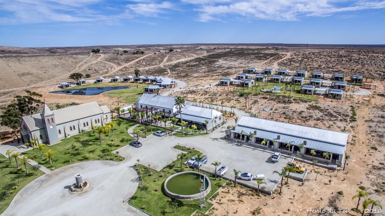 Letsatsi Lodge Vanrhynsdorp Eksteriør billede