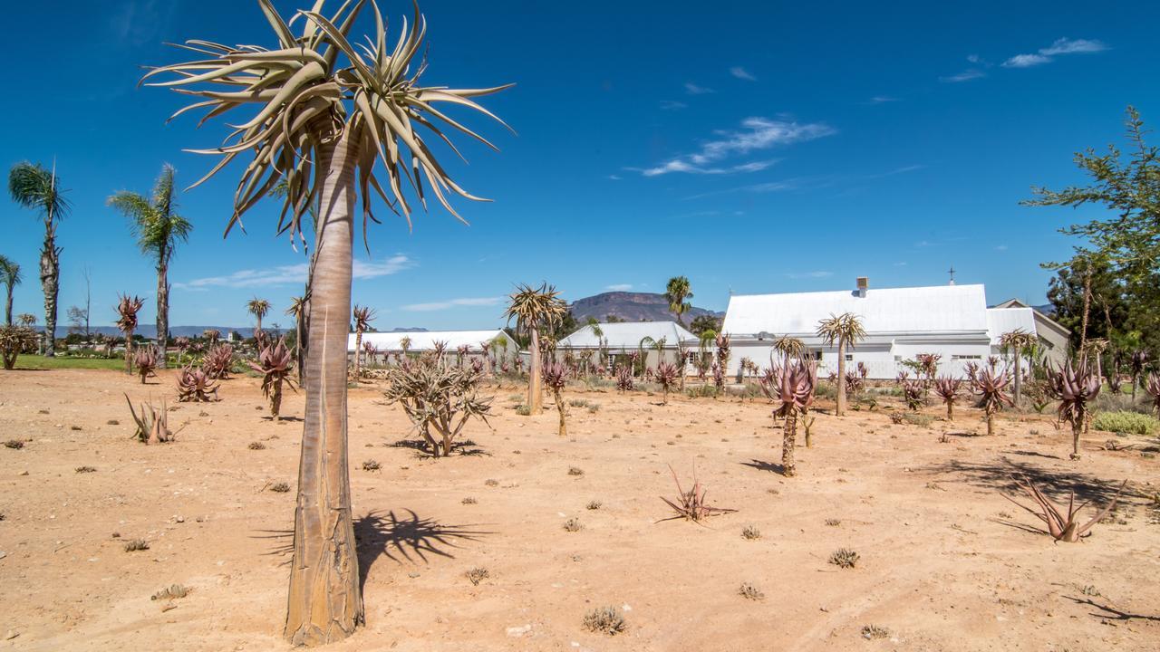 Letsatsi Lodge Vanrhynsdorp Eksteriør billede